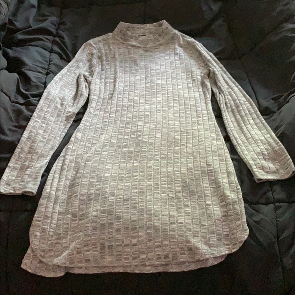 Marble gray mock neck long sleeve dress.